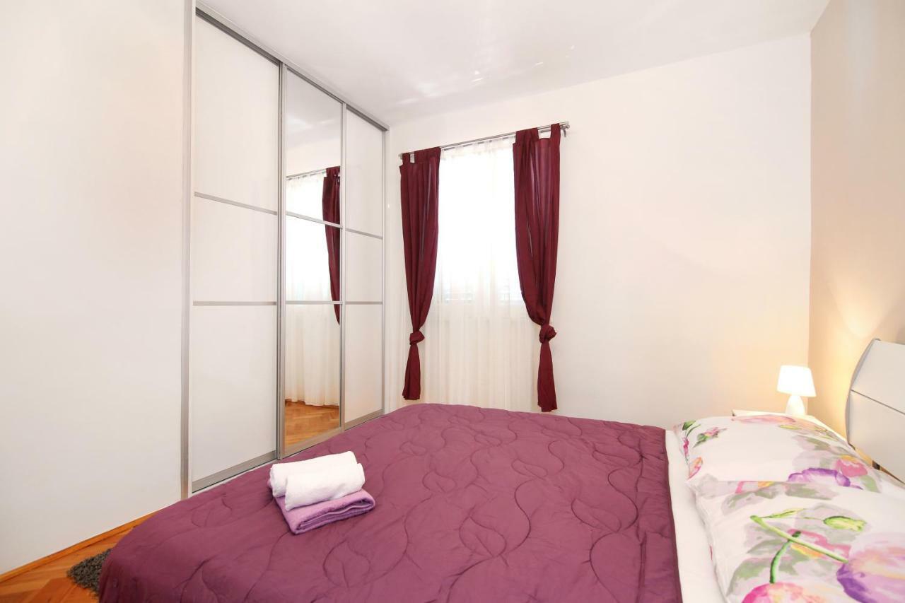 Luxury House With Pool Villa Trogir Bagian luar foto